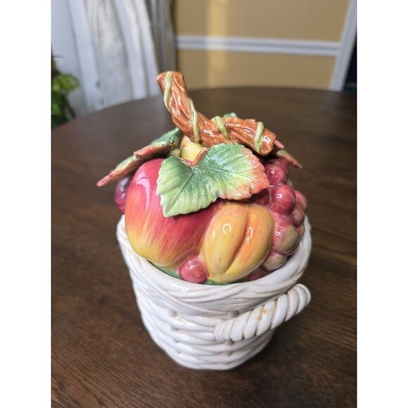 Fitz & Floyd Basket Weave Cookie Jar / Canister - Apple Plums Pear Grape 9 X 7 - Picture 15 of 16